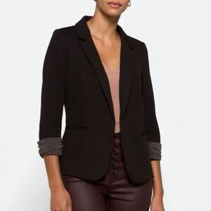 Skies Are Blue Asa Knit Blazer